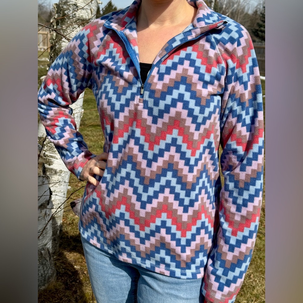 Eddie Bauer Multicolor Chevron Women's Sweater
